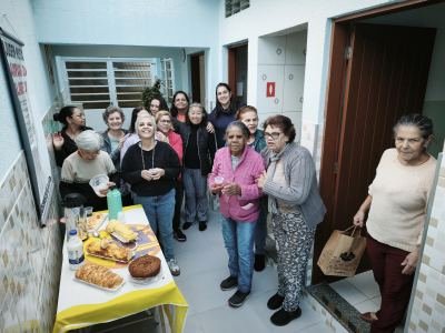 Uma Tarde de Alegria, Convivência e Muito Amor no CEAE Parque do Carmo